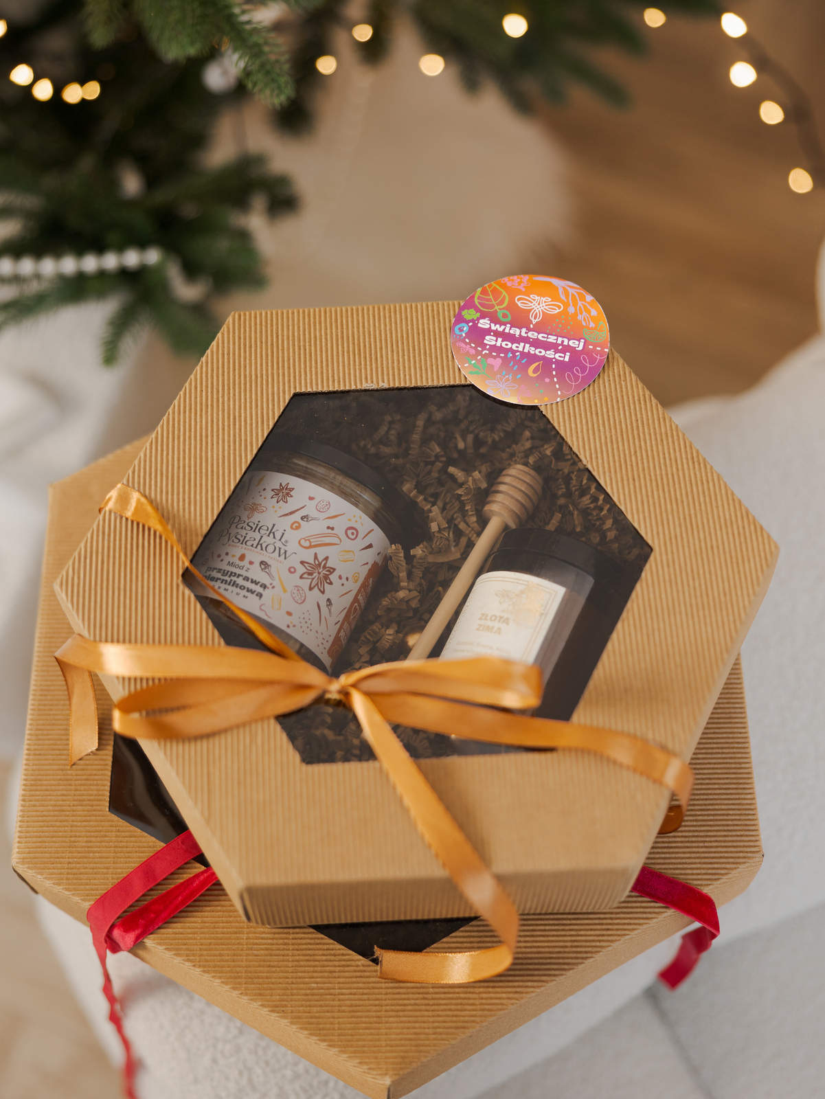 Prezent pod CHOINKĘ. Miód oraz Świeca z wosku pszczelego w Słoiku.