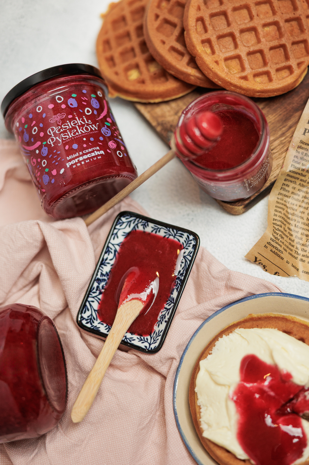 Miód z czarną porzeczką 450g 2025r.