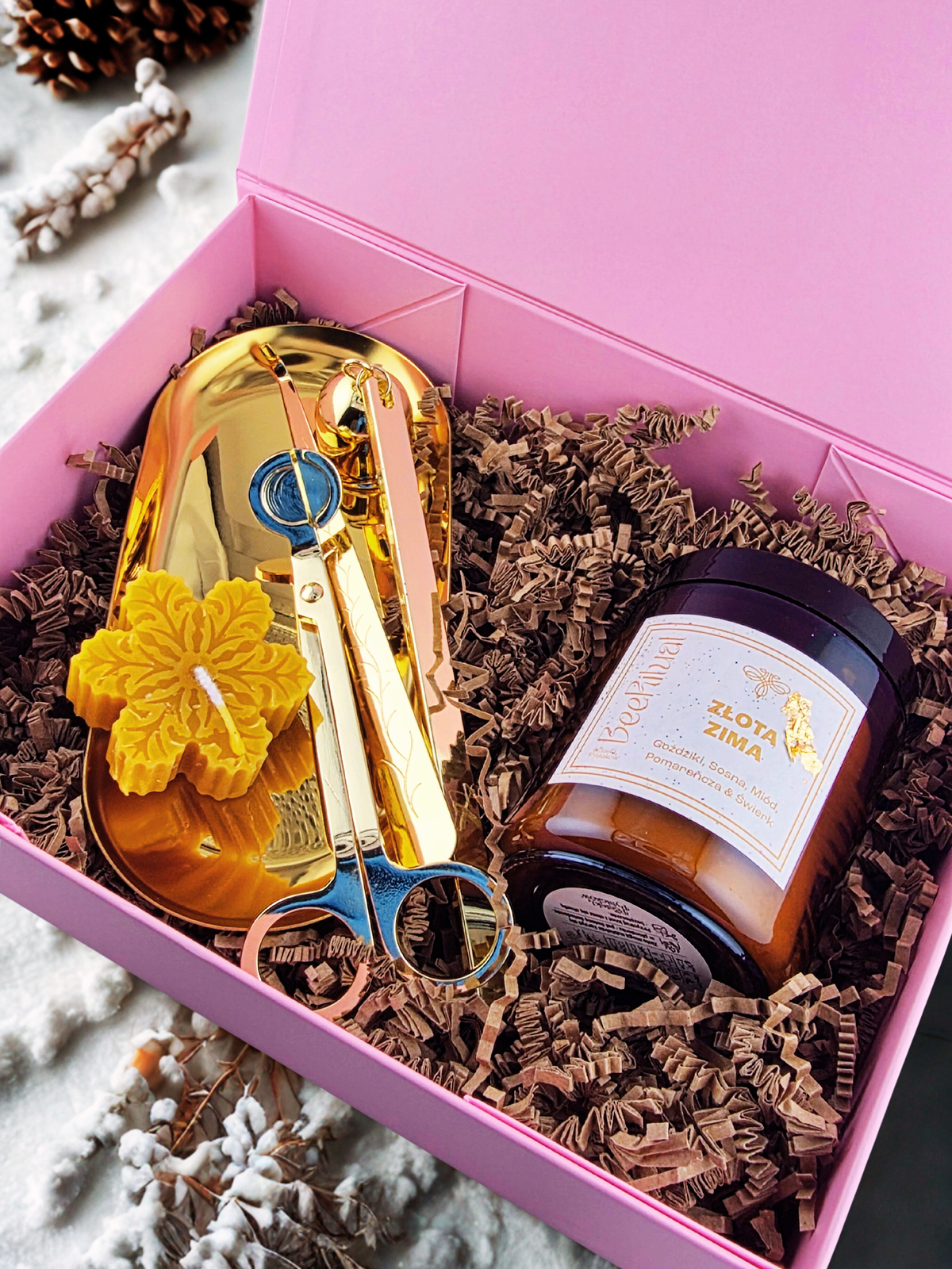 Zestaw Prezentowy na Specjalne Okazje. Świeca z wosku pszczelego.