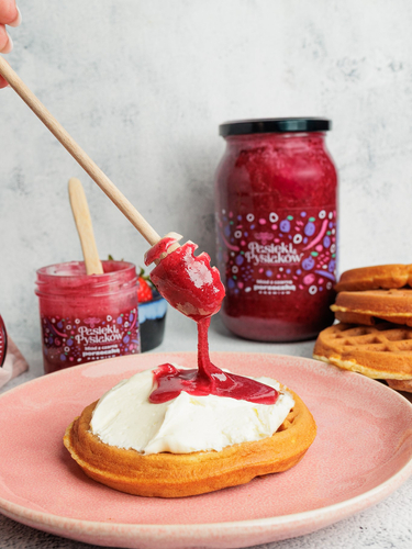 Miód z czarną porzeczką 450g 2025r. 